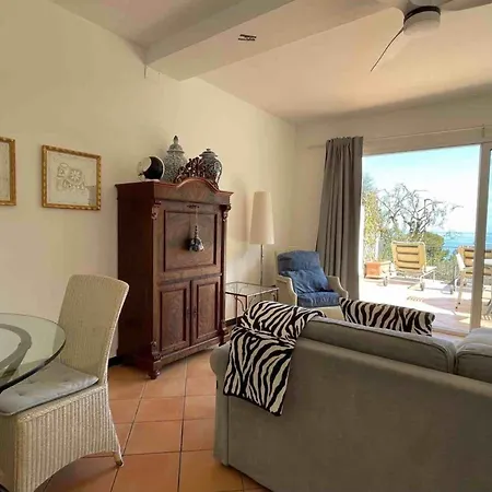 Junges Haus' Mit Wasserblick By Interhome Lejlighed