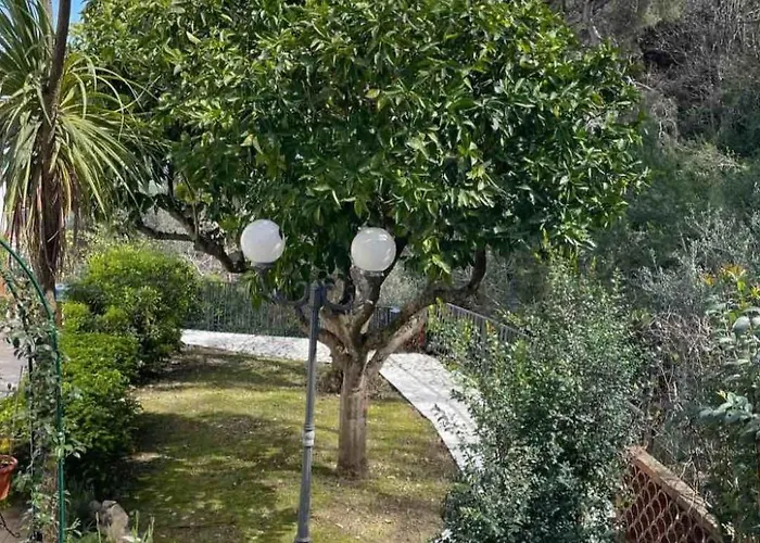 Junges Haus' Mit Wasserblick By Interhome * Ντιάνο Μαρίνα